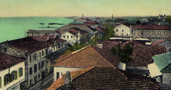 Latin Katolik Kilisesi üzerinde Batı yönünde Mersin - 1920ler