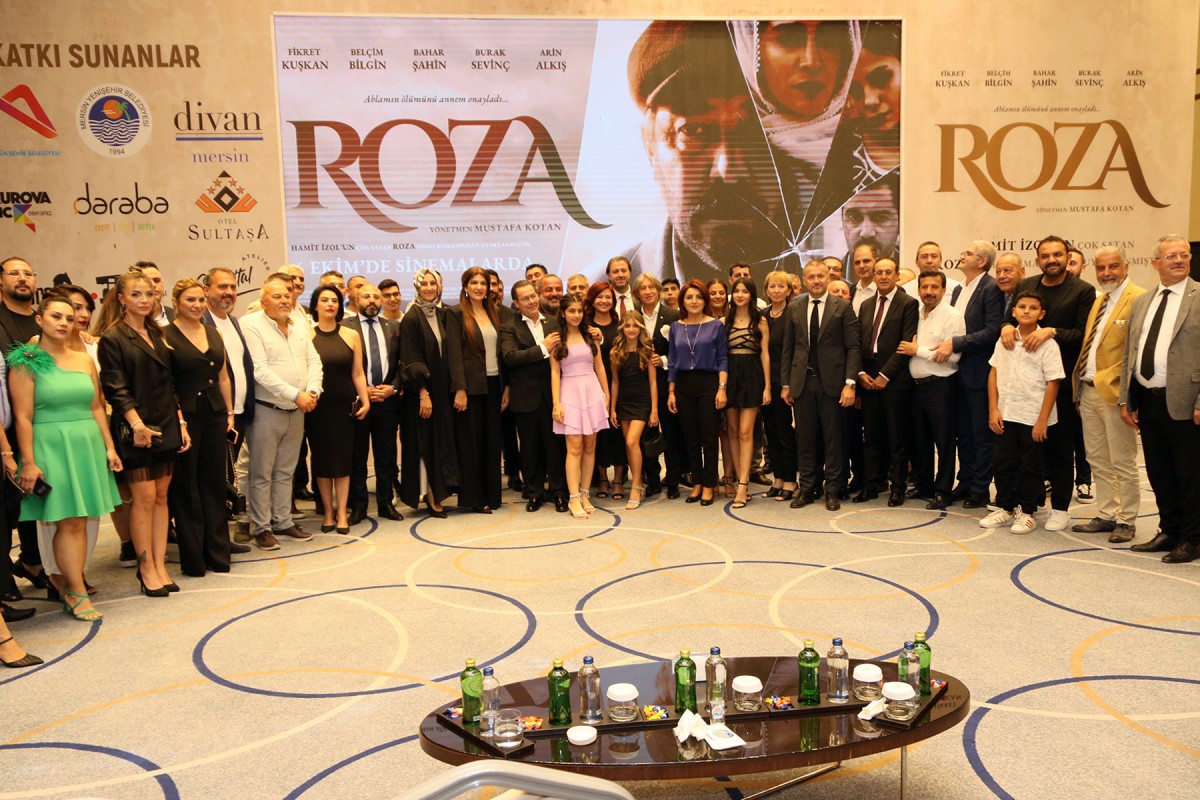 Kent protokolü Roza Film Galası’nda bir araya geldi